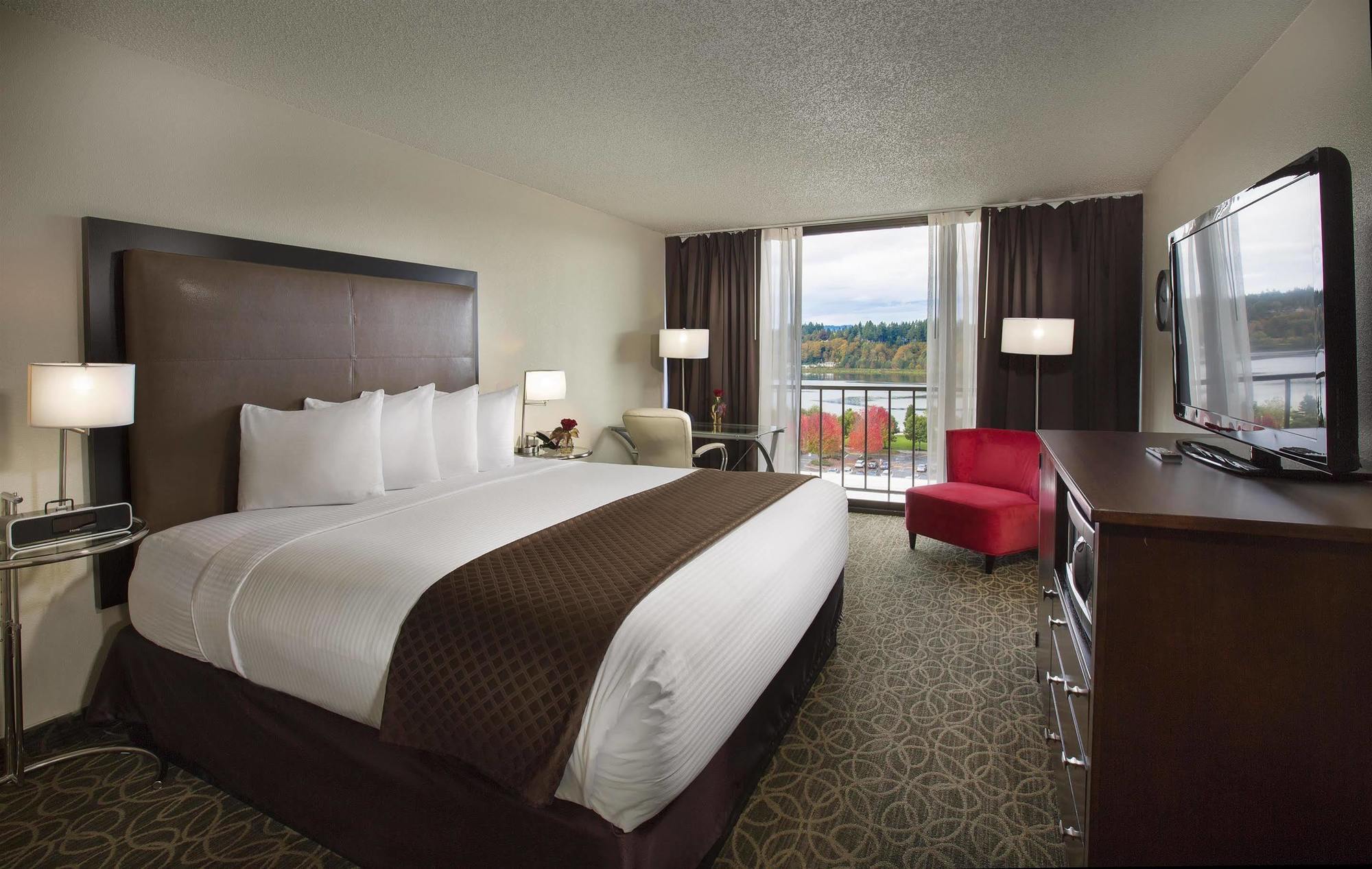 Red Lion Inn & Suites Olympia, Governor Hotel Exterior foto