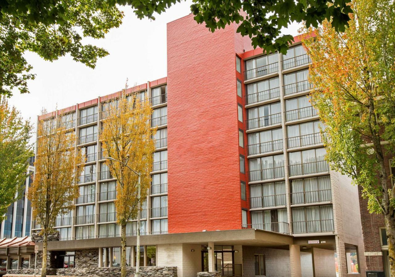Red Lion Inn & Suites Olympia, Governor Hotel Exterior foto